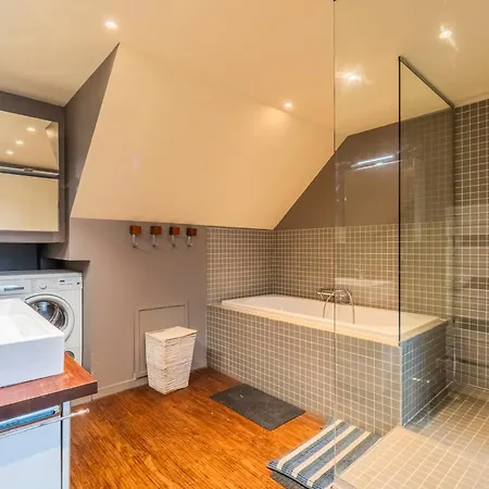 Modern Loft 2-8 People, Apartamento Lila